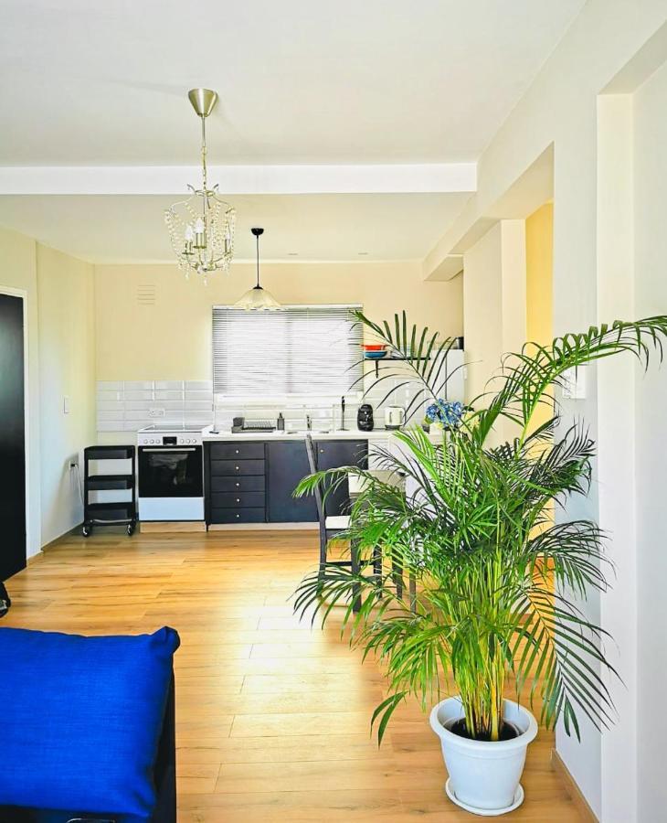 Apartamento Kareem Flat Lárnaca Exterior foto